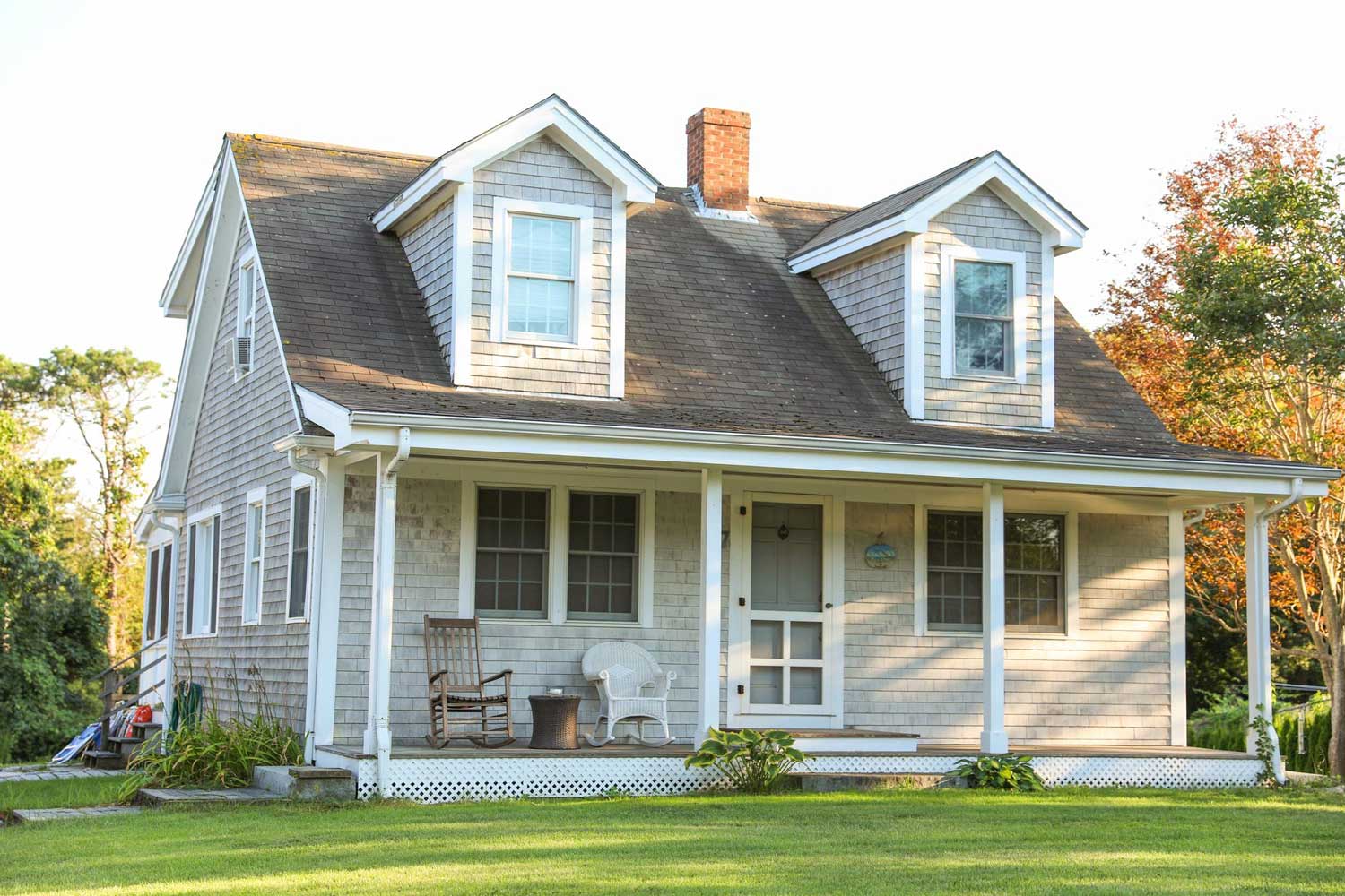suburban-house_crop suburban house in pacific northwest